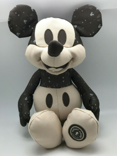 DISNEY Mickey Mouse Memories NOVEMBER PLUSH LE COLLECTIBLE With Tags!